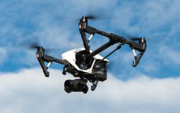Czym się kierować w wyborze drona?