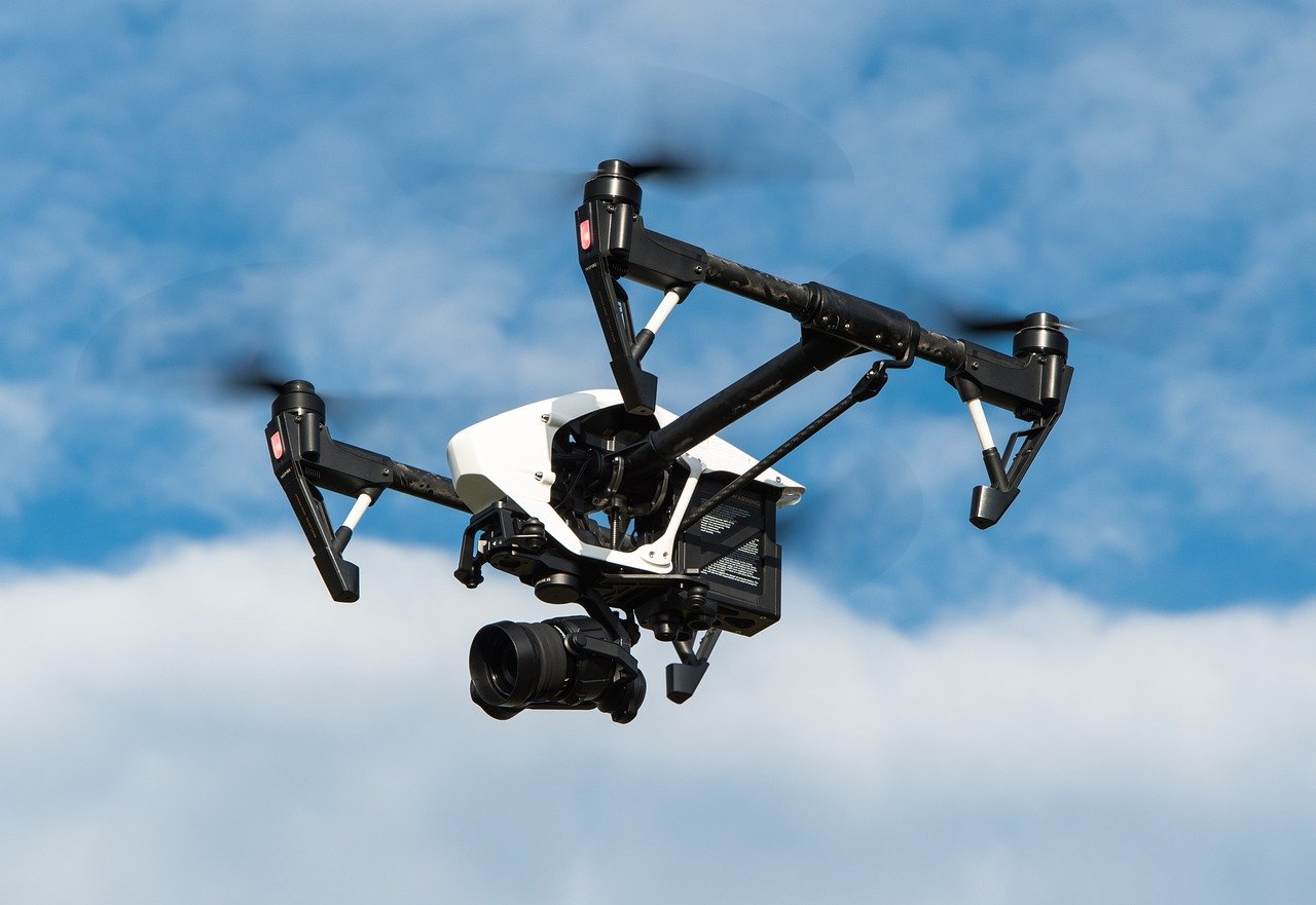 Czym się kierować w wyborze drona?